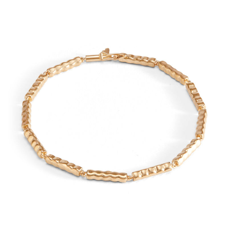 Gold Essentials Wave-Bar link Bracelet